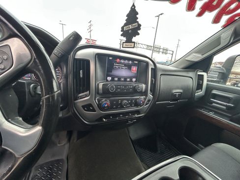 Used 2014 GMC Sierra 1500 SLE w/ SLE Value Package image 10