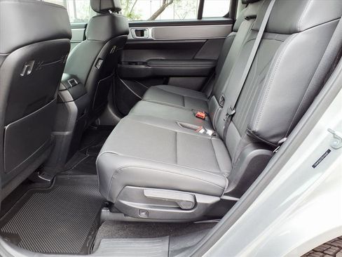 Certified 2025 Hyundai Santa Fe XRT image 17