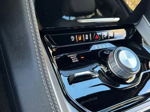 New 2026 Jeep Grand Wagoneer 4WD image 50