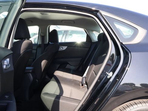 Used 2024 Kia Forte LXS FWD image 26