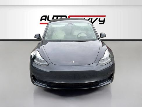 Used 2023 Tesla Model 3 Standard Range RWD image 2