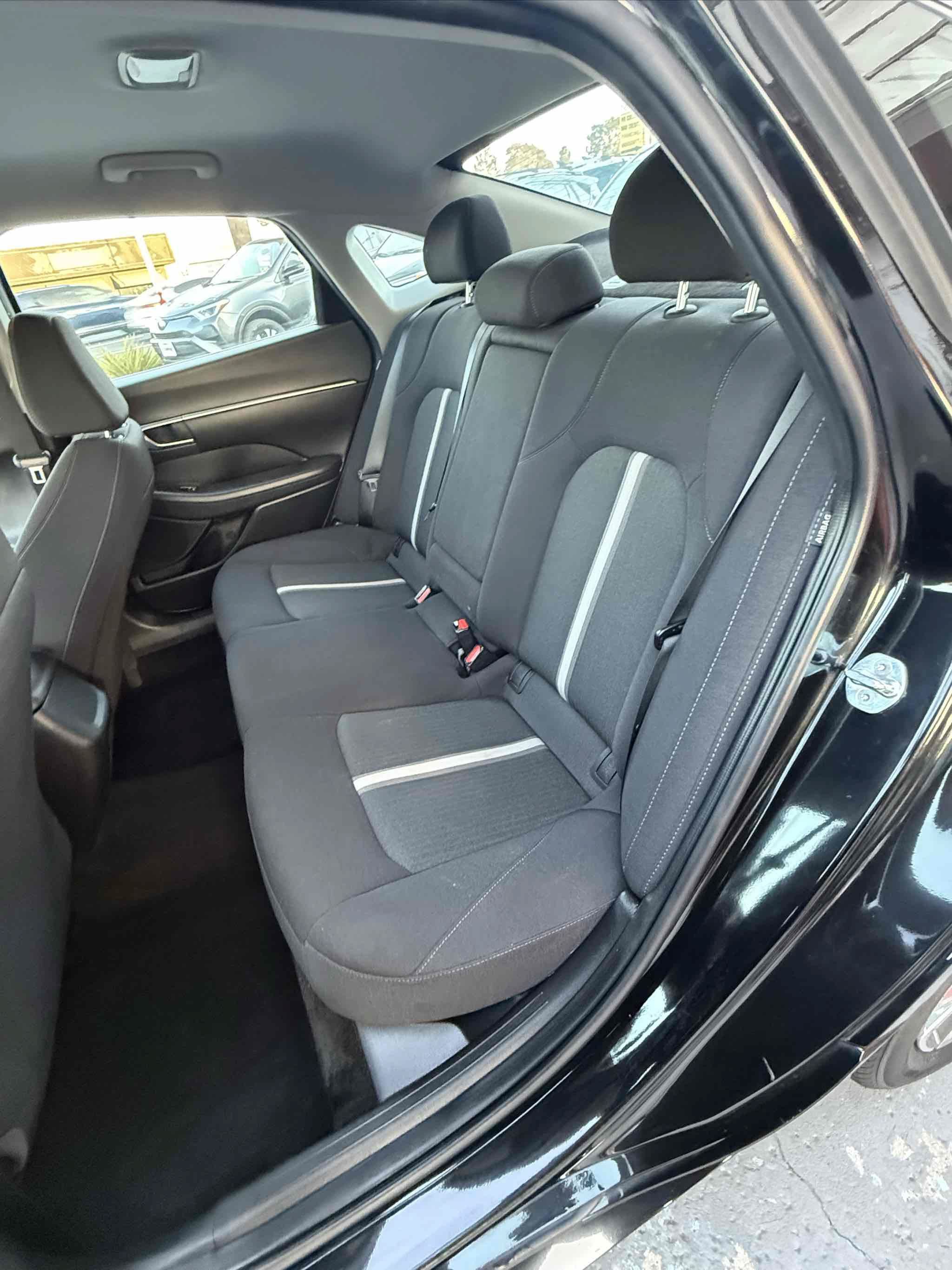 Used 2022 Hyundai Sonata SEL FWD image 12