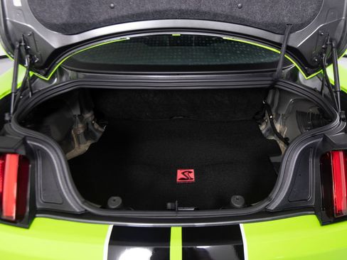 Used 2016 Ford Mustang Shelby GT350R w/ GT350R Equipment Group 920A RWD image 52