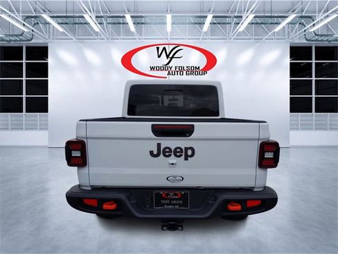 Used 2022 Jeep Gladiator Mojave w/ LED Lighting Group image 4