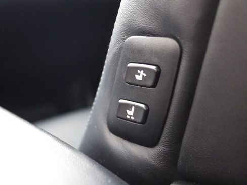 Used 2013 Lexus LS 460 AWD w/ Comfort Pkg image 43