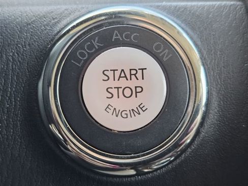 Used 2020 Nissan Armada Platinum w/ Captain's Chairs Package image 21