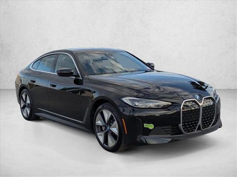 Certified 2023 BMW i4 eDrive35 w/ Premium Package image 3