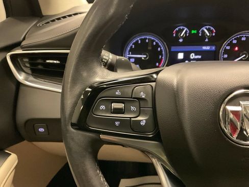 Used 2023 Buick Enclave Essence w/ Experience Buick Package AWD/4WD image 16
