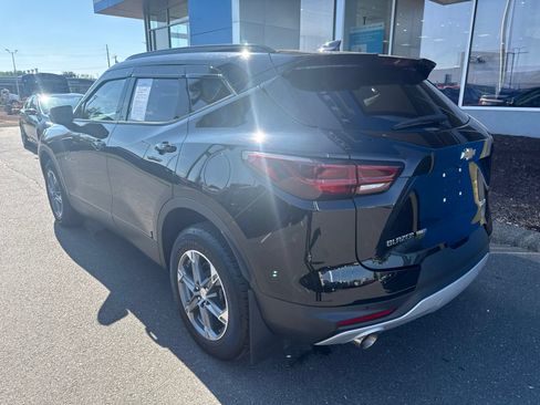 Used 2025 Chevrolet Blazer LT AWD/4WD image 8