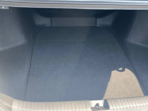Used 2025 Honda Accord SE image 12
