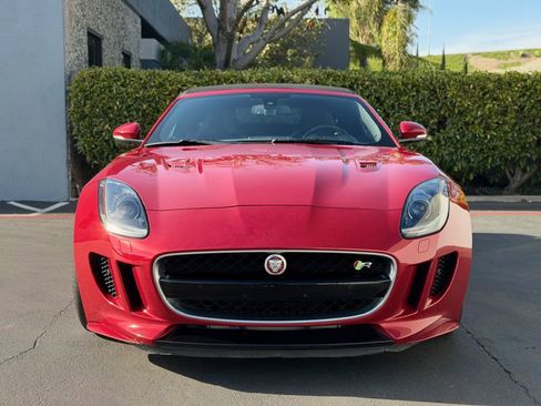 Used 2016 Jaguar F-TYPE R image 9