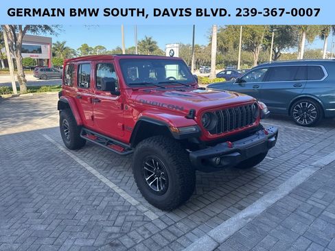 Used 2025 Jeep Wrangler Unlimited Rubicon image 12