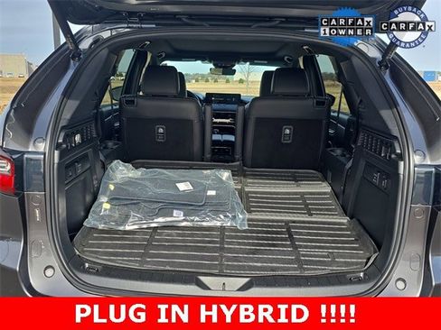 Used 2024 MAZDA CX-90 Plug-In Hybrid w/ Premium Plus image 13