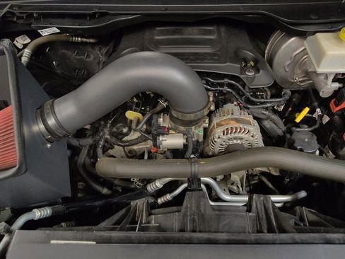 Used 2020 RAM 1500 Big Horn RWD image 30