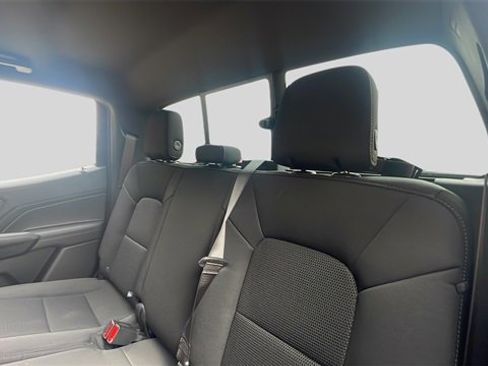 New 2026 GMC Canyon Elevation w/ Convenience Package image 16