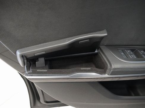 Used 2022 Audi A8 L 3.0T image 35