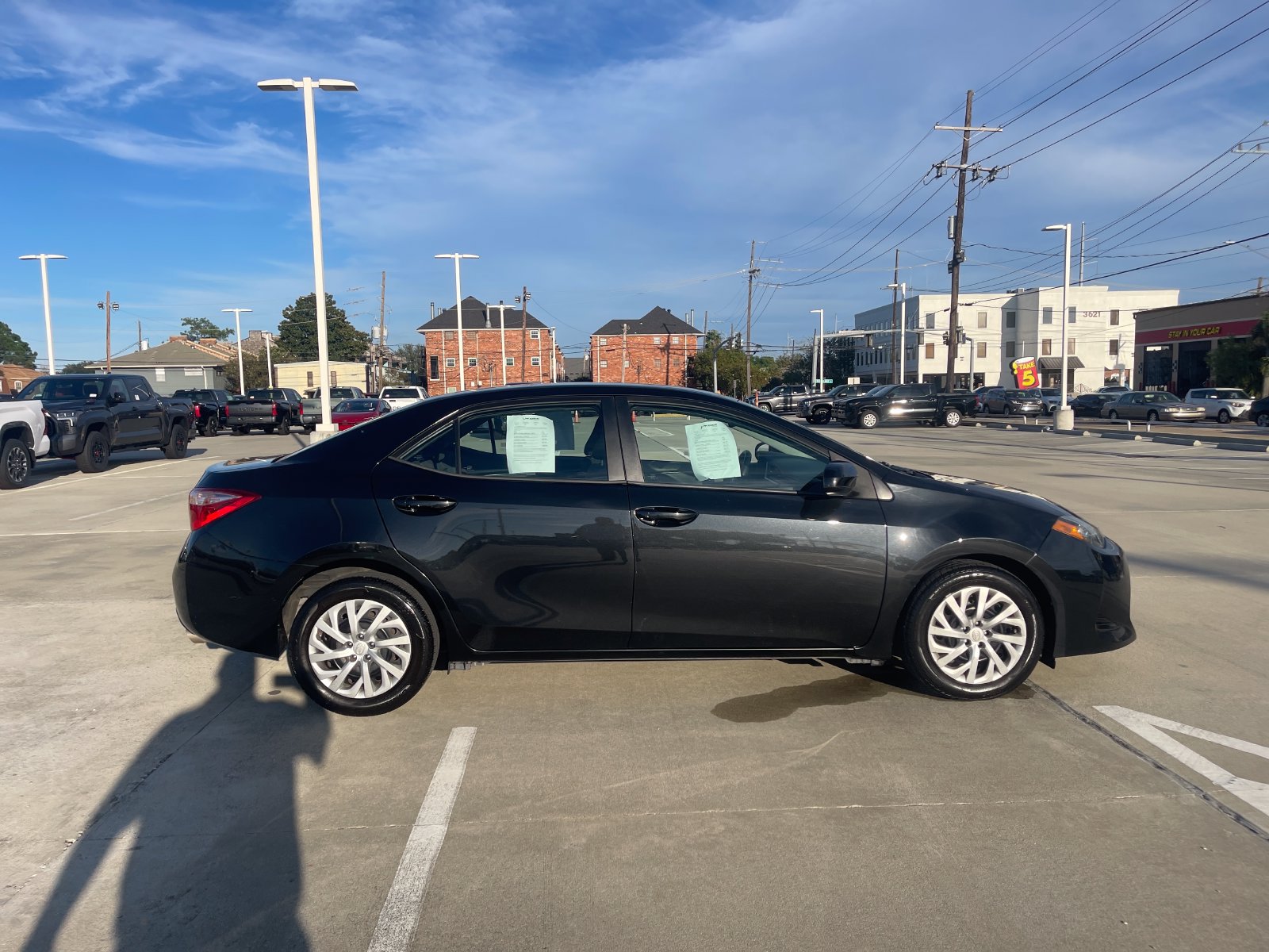 Used 2019 Toyota Corolla LE FWD image 7