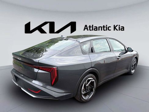 Certified 2025 Kia K4 EX FWD image 6