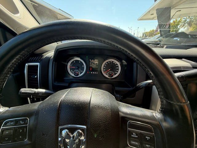 Used 2016 RAM 3500 Big Horn AWD/4WD image 32