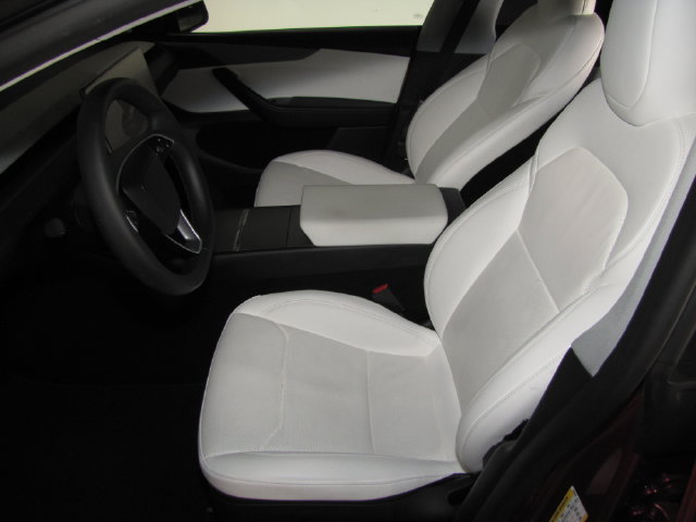 Used 2026 Tesla Model Y Long Range AWD/4WD image 28