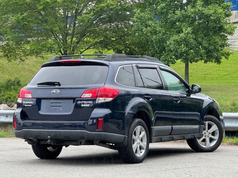 Used 2014 Subaru Outback 2.5i Premium AWD/4WD image 7