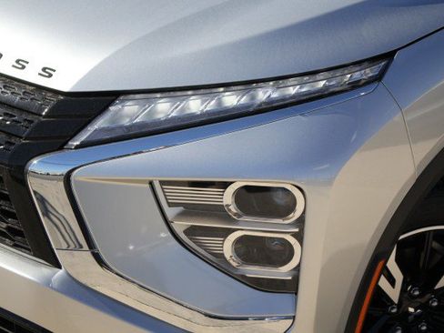 New 2026 Mitsubishi Eclipse Cross SEL image 2