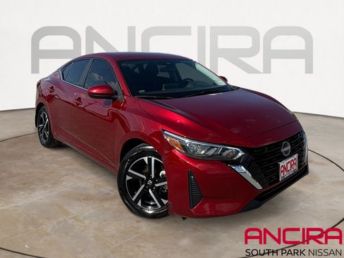 Used 2025 Nissan Sentra SV FWD image 1