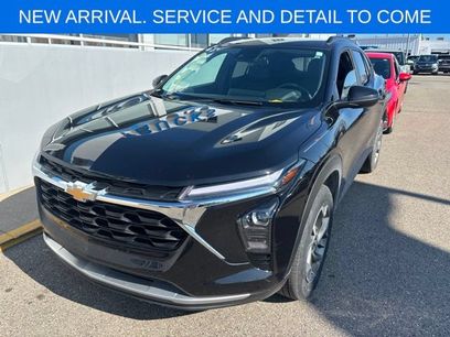 Used 2024 Chevrolet Trax LT w/ Driver Confidence Package