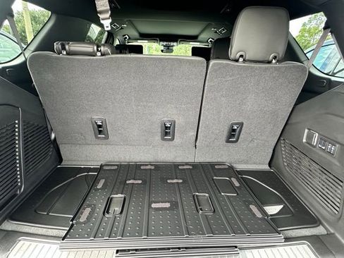 New 2026 Chevrolet Tahoe Premier image 9