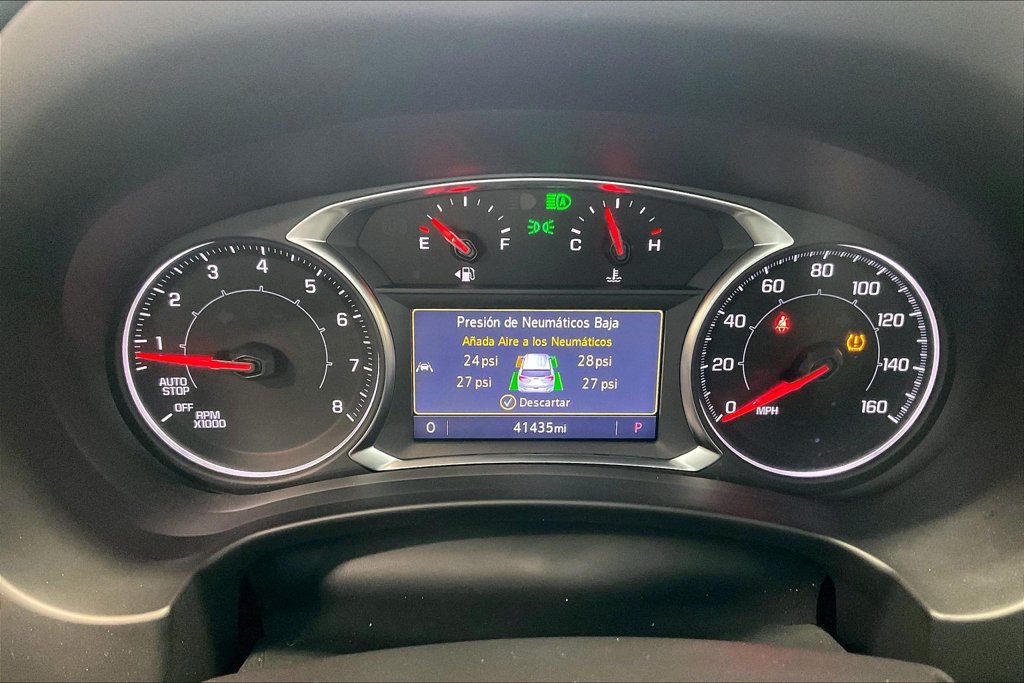 Used 2024 GMC Terrain SLT AWD/4WD image 7