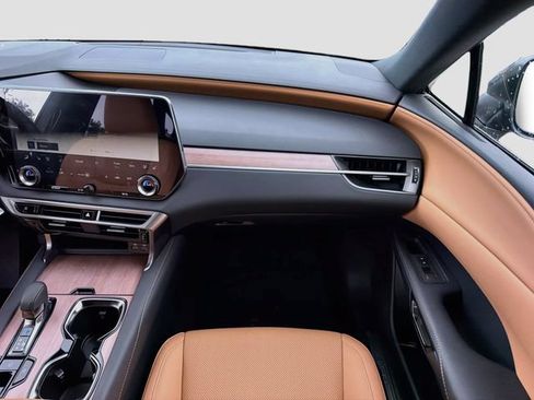 New 2026 Lexus RX 350 Premium w/ Accessory Package (2T) FWD image 19