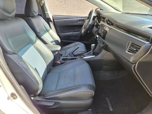 Used 2014 Toyota Corolla S FWD image 18
