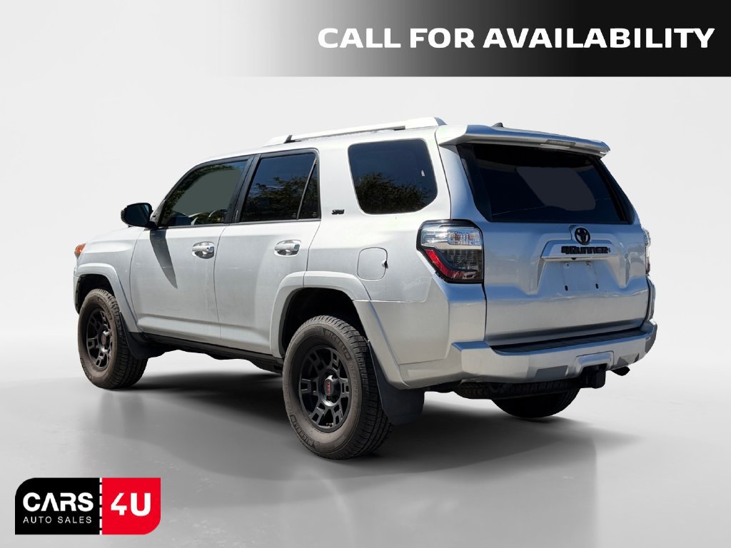 Used 2016 Toyota 4Runner SR5 AWD/4WD image 5