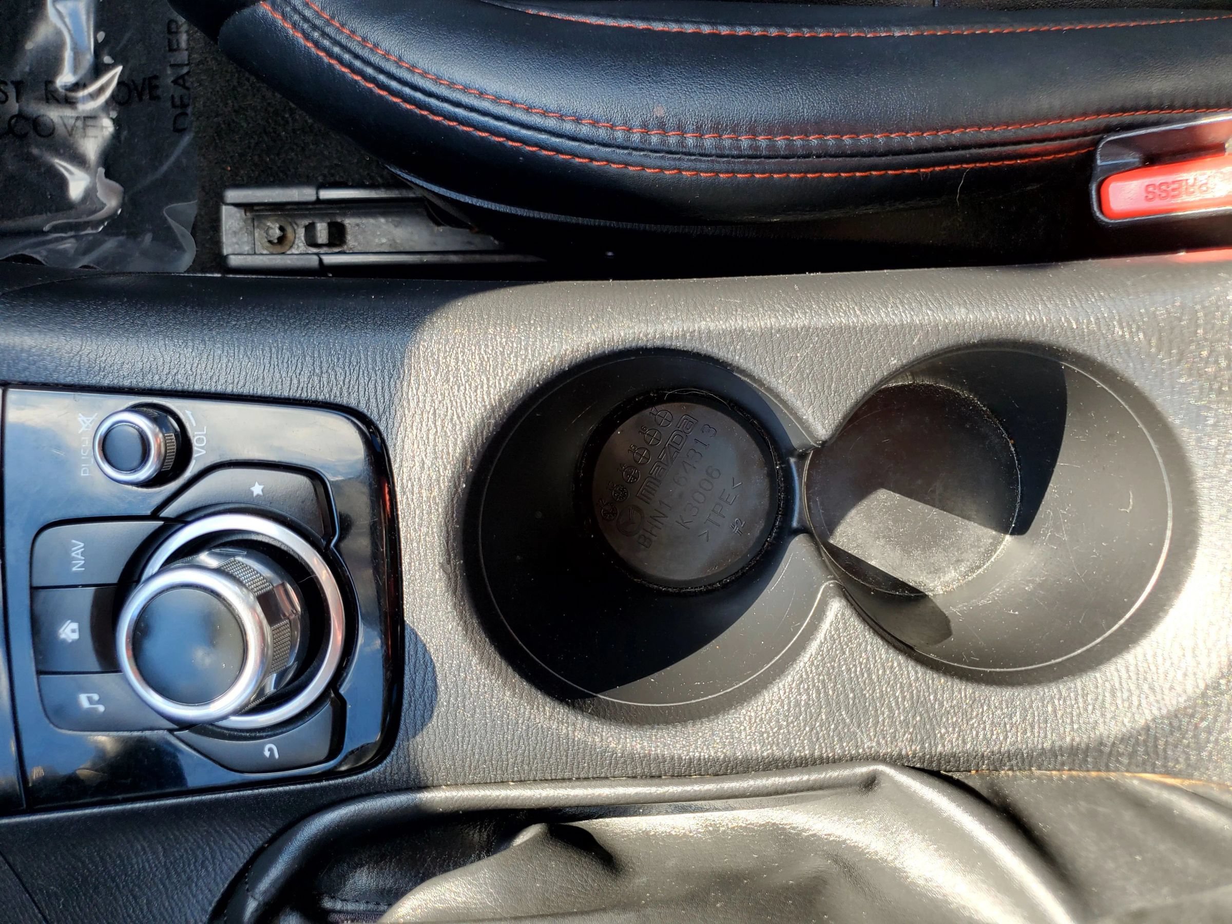 Used 2015 MAZDA MAZDA3 s Touring FWD image 35