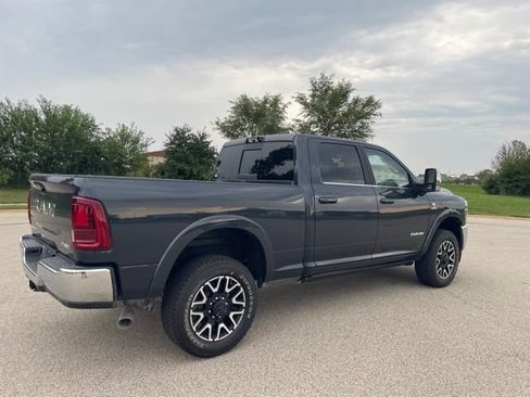 Used 2025 RAM 3500 Limited AWD/4WD image 2