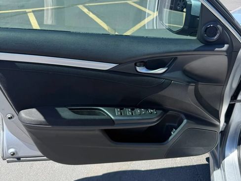 Used 2016 Honda Civic EX image 8