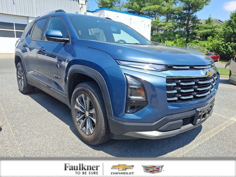Certified 2025 Chevrolet Equinox LT w/ Convenience Package II AWD/4WD image 1