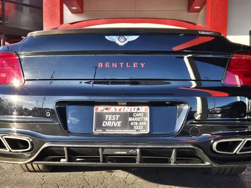 Used 2020 Bentley Flying Spur W12 image 20