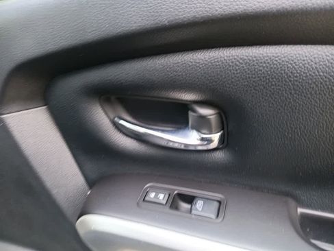 Used 2019 Nissan Titan PRO-4X w/ Pro-4x Convenience Package image 29