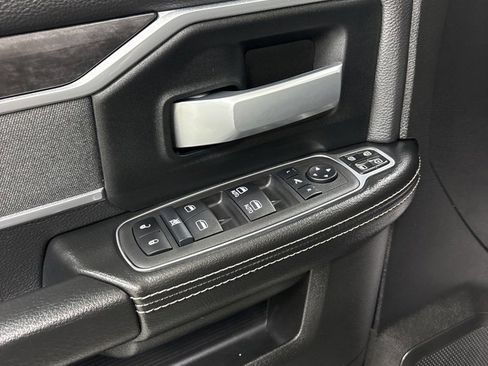 Used 2023 RAM 2500 Big Horn w/ Level 1 Equipment Group image 18