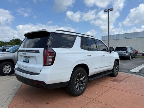 Used 2023 Chevrolet Tahoe Z71 w/ Luxury Package AWD/4WD image 6