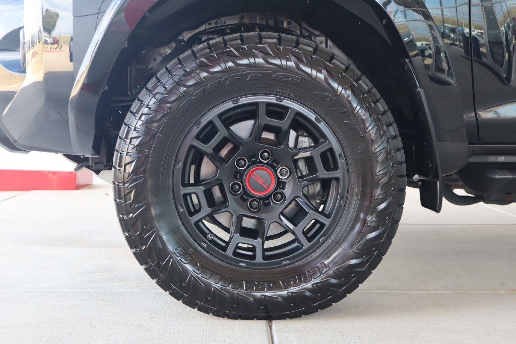 Used 2022 Toyota 4Runner TRD Pro AWD/4WD image 5