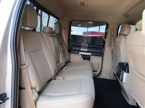 Used 2017 Ford F350 Lariat w/ Lariat Value Package AWD/4WD image 12