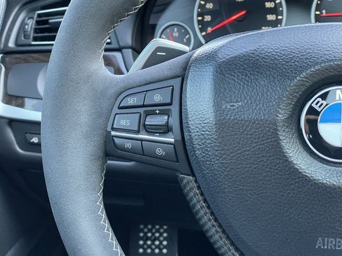 Used 2013 BMW M5 RWD image 28