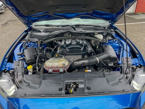 Used 2018 Ford Mustang Coupe w/ Ecoboost Performance Package image 39