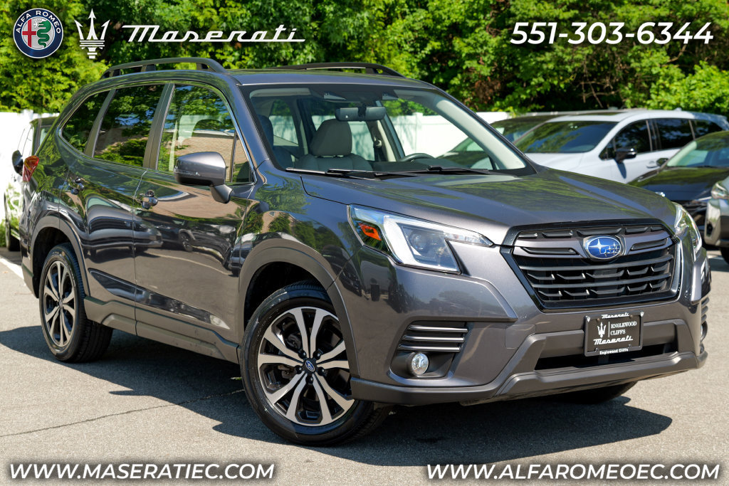 Used 2023 Subaru Forester Limited AWD/4WD image 1