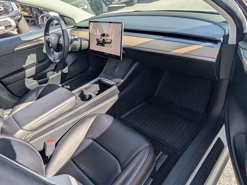 Used 2023 Tesla Model 3 Standard Range RWD image 14
