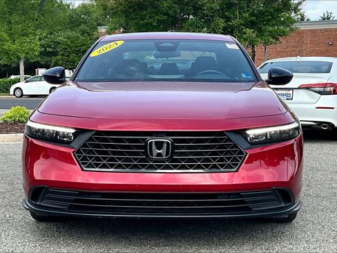 Used 2024 Honda Accord Sport image 3