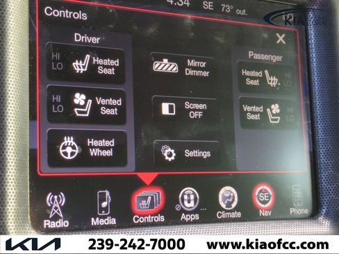 Used 2015 Dodge Challenger R/T Scat Pack w/ Scat Pack Appearance Package image 23