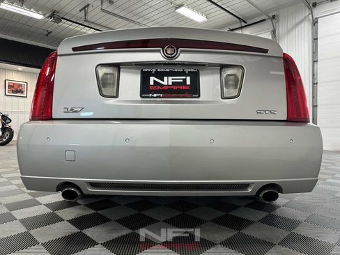 Used 2008 Cadillac STS V RWD image 20